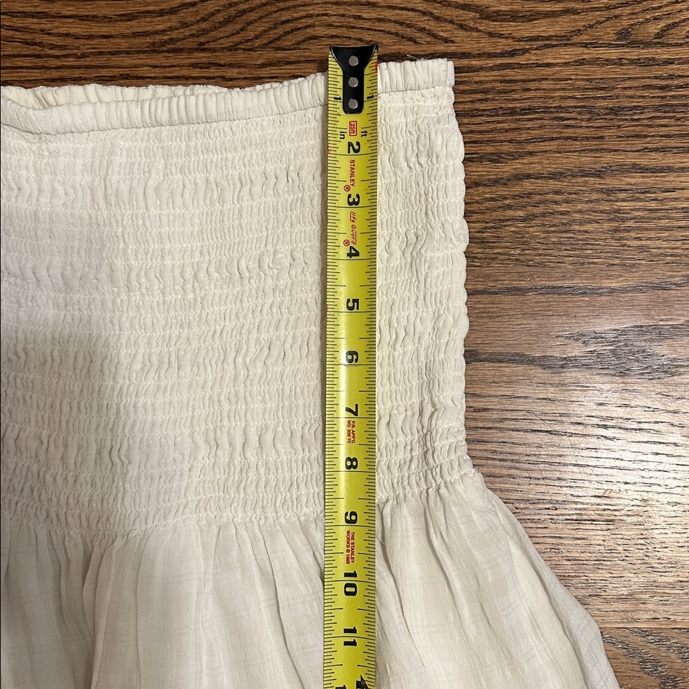 Aritzia Wilfred Strapless Smocked Dress - Picture 11 of 12